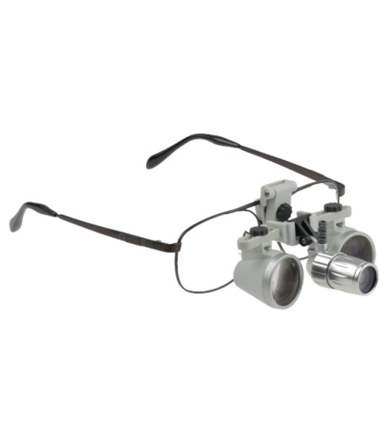 Lupa okularowa Zumax SLE (ramka klasyczna).png