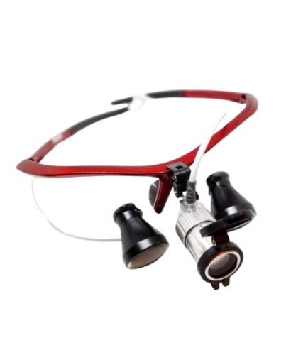 Lupa okularowa ZUMAX SLT + źródło światła ZUMAX HL 8300.png